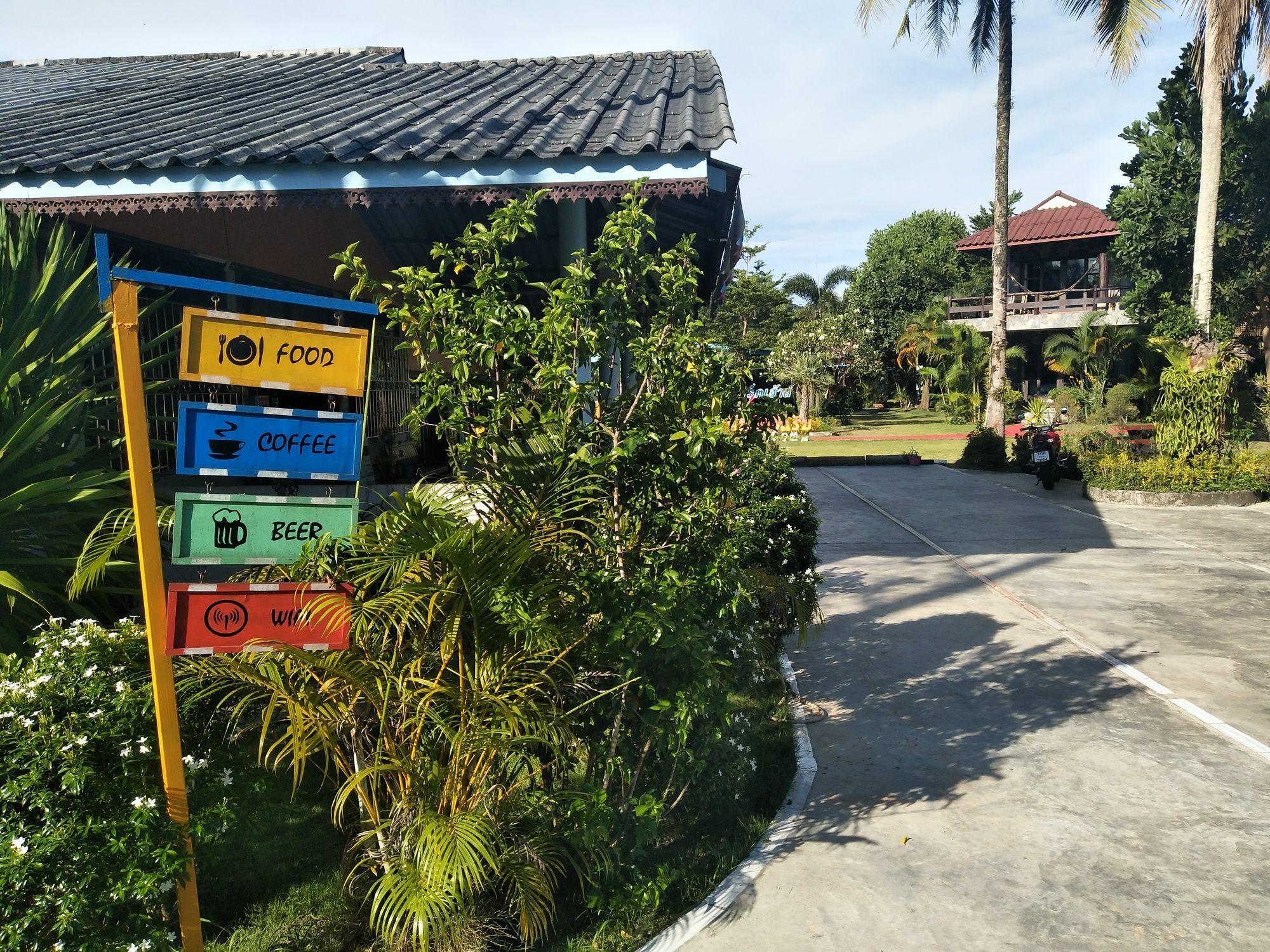 Markhouse Bungalow Ko Kut Exterior foto